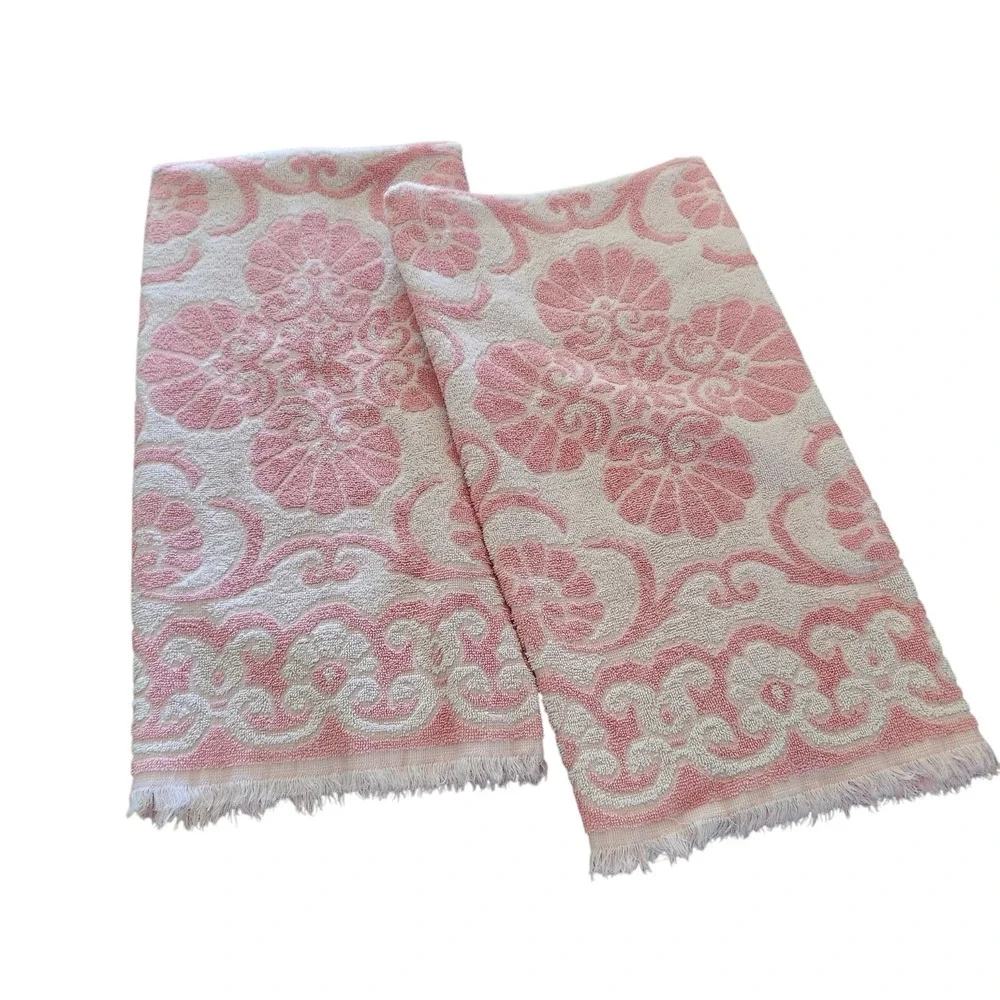 Vintage 60s Fieldcrest Bath Towel Pink Sculpted Fringe MCM Set of 2 USA